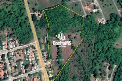 Área de 4 hectares no  Bairro Vila Machado