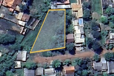 Venda de uma área com 1.021,4792 m² 